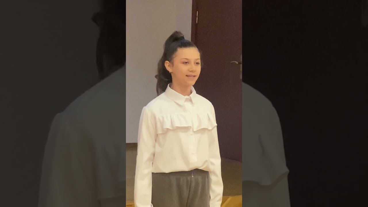 Beynəlxalq Ana Dili Günü..Natella və Aylin.,,Ana dili” şeiri