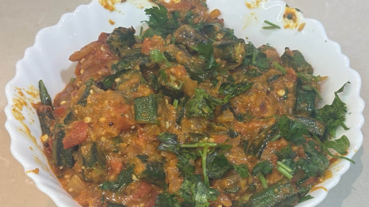 Dhaba style Bhindi (Ladies finger)