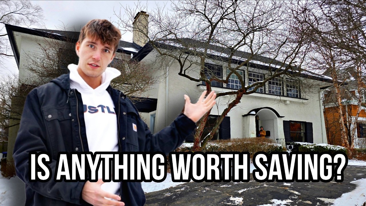 Abandoned $1,600,000 Teardown Mansion in Glencoe, Illinois
