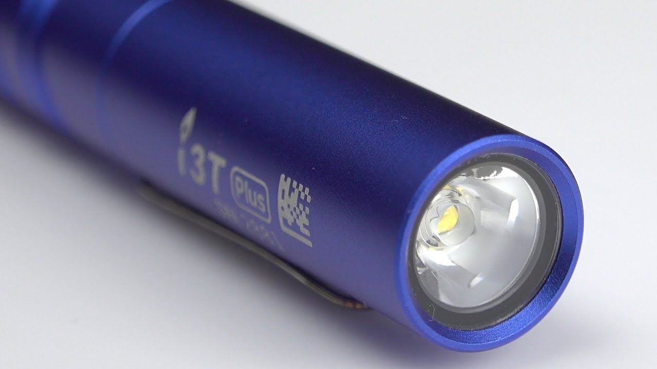 Unboxing Olight I3T Plus flashlight