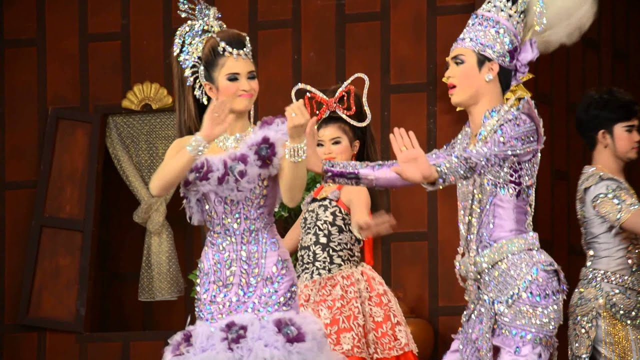 น้องแบงค์&น้องบลู: จันทร์ฉายกระต่ายเต้น