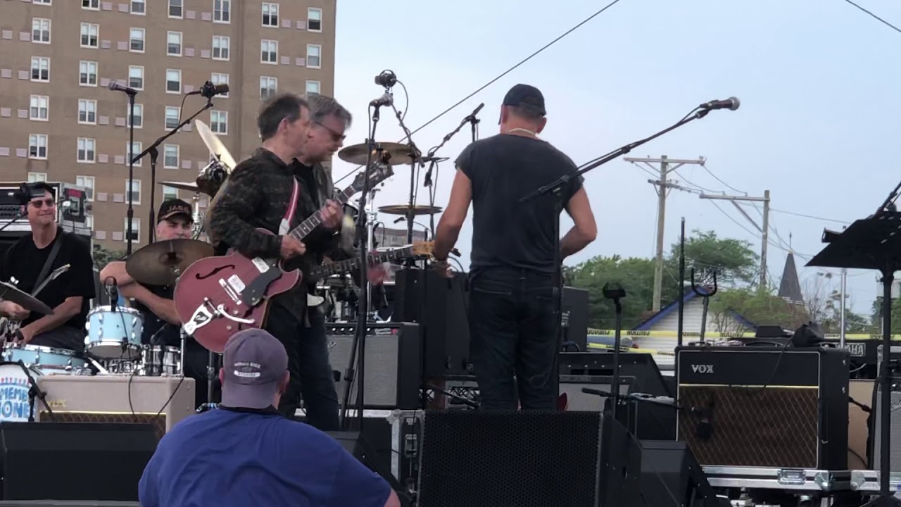 Bruce Springsteen with Garry Tallent at the Stone Pony, July 6, 2019