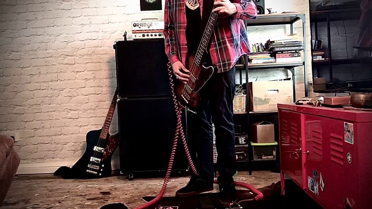 Stoner Doom Riffs - Cranked Orange TB500 Mk I and Epiphone Thunderbird Vintage Pro