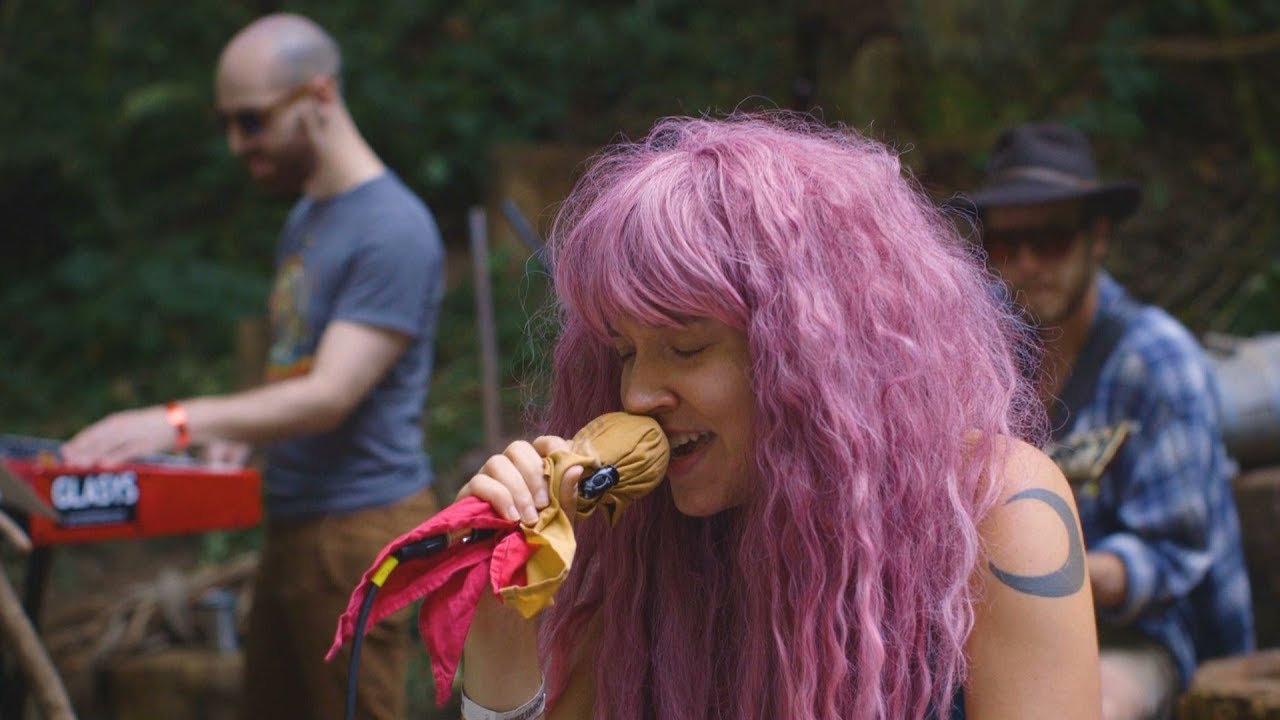 Coco Columbia - Running Up That Hill - Old Growth Sessions @Pickathon 2017 S02E07