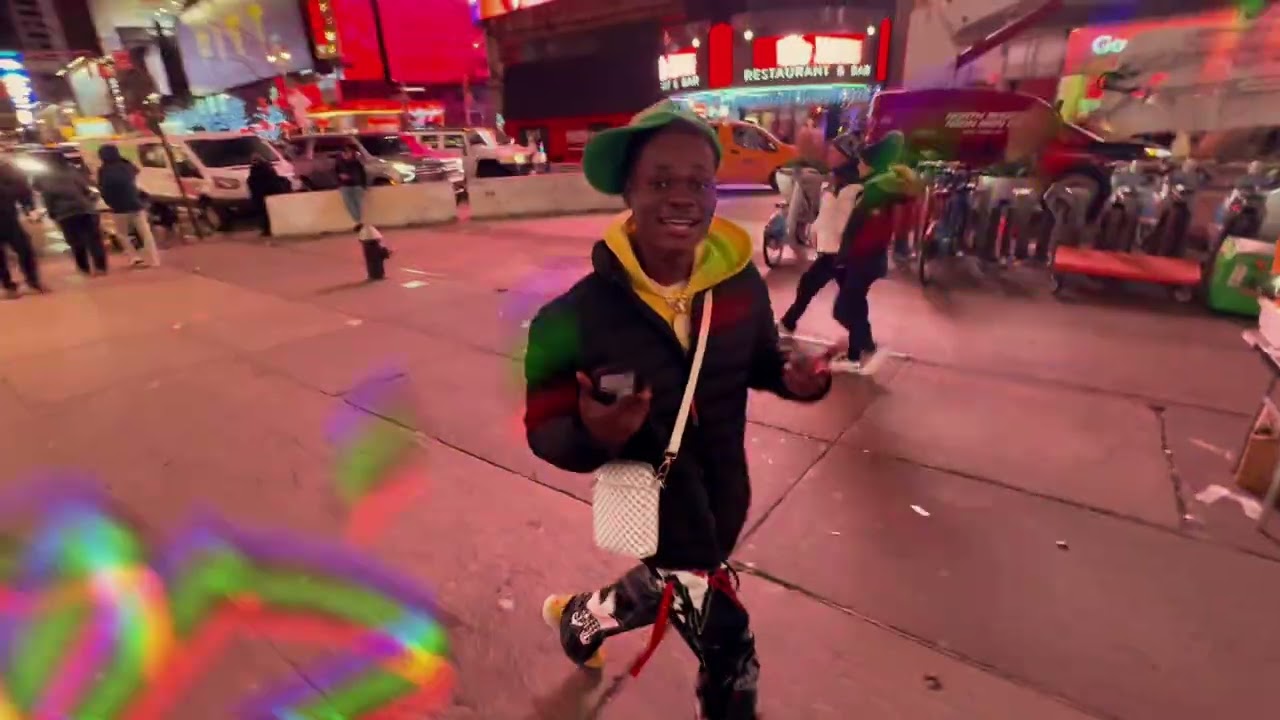EASY BOY - WELCOME TO NEW YORK (OFFICIALVIDEO)