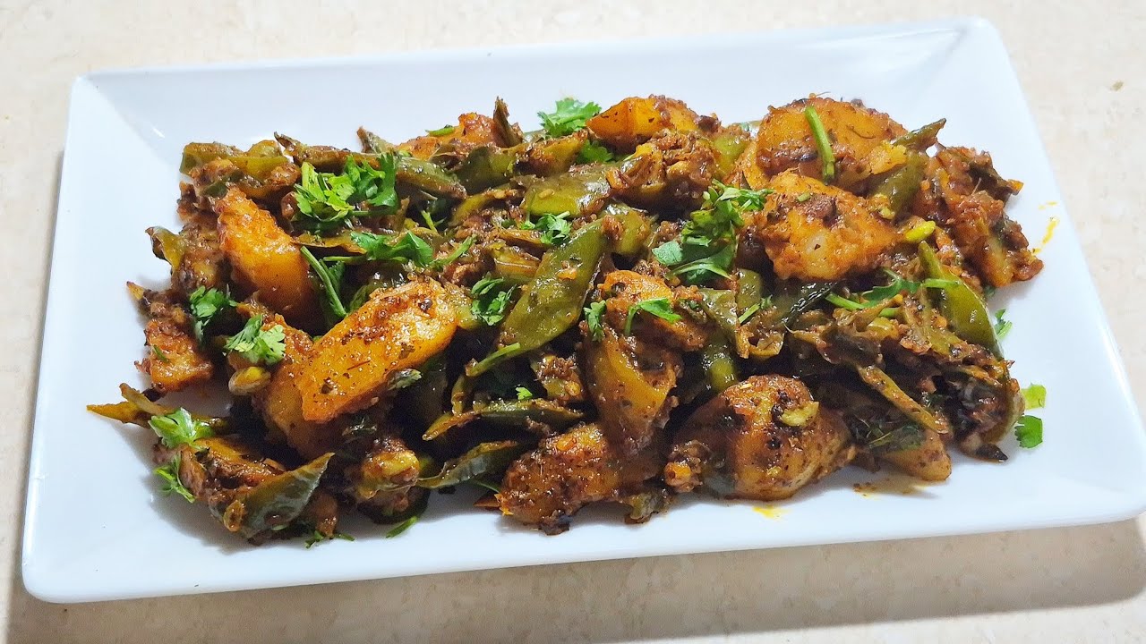 मसालेदार आलू सेम फली की चटपटी सब्जी  । Aloo sem ki sabji। sem ki sabji। aloo Sam fali ki sabji l