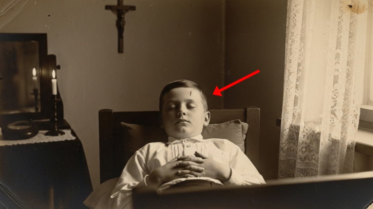 Zobaczył Zdjęcie z 1902 Roku i Zamarł – To, Co Powiedział 9-Latek, Wstrząsnęło Historykami