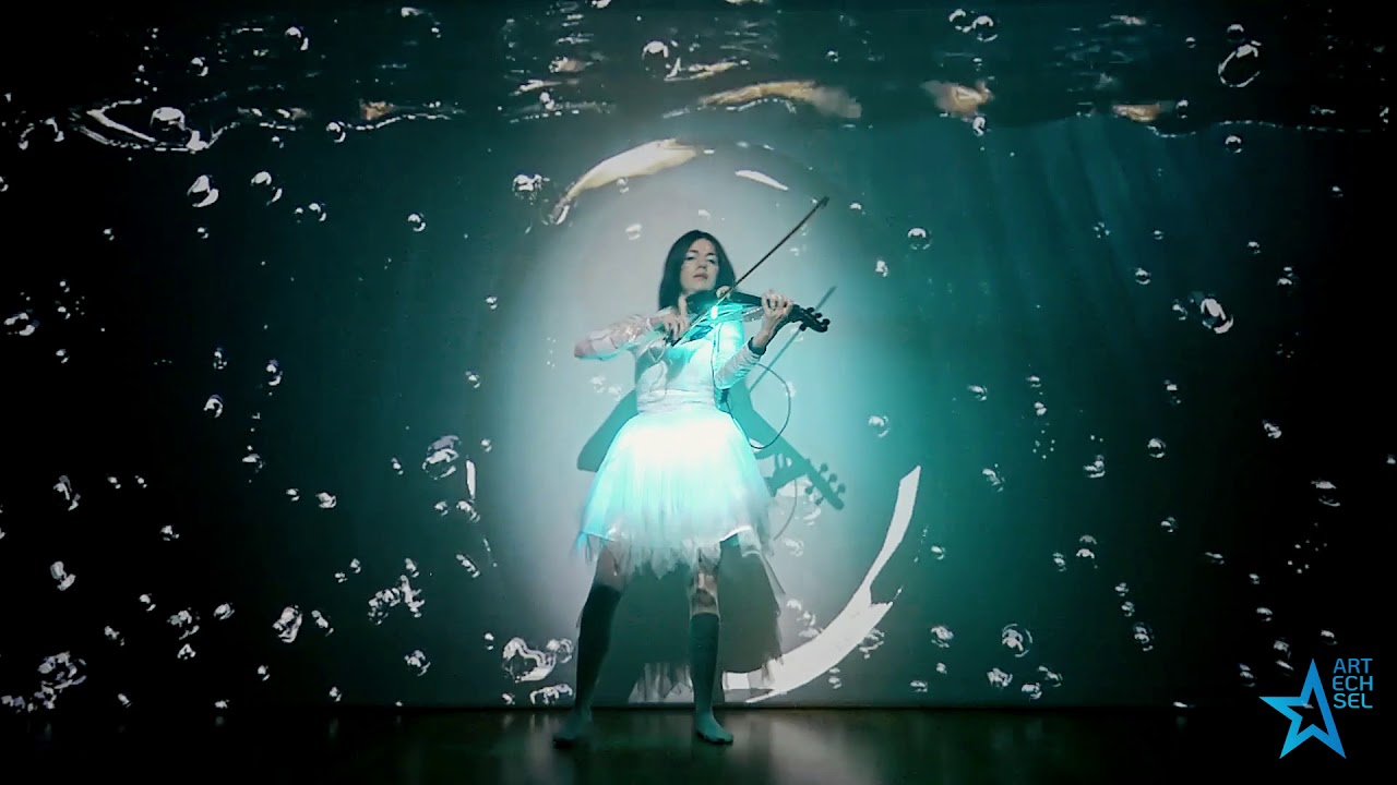 REF020 - VIOLIN LASER MAPPING - Video Mapping Music Show
