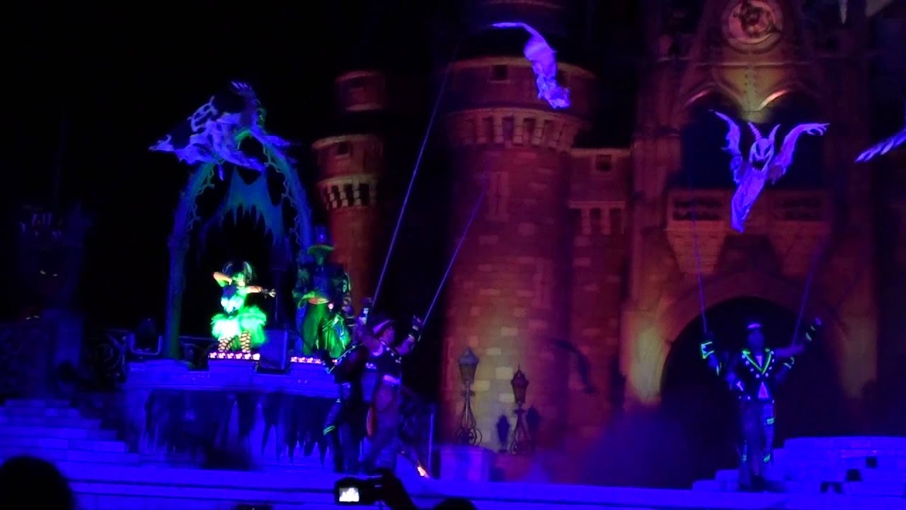 Villain's Mix and Mingle, 10/24/13