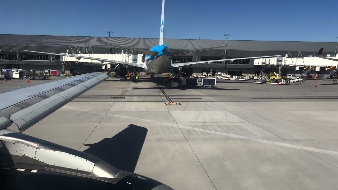4K FLIGHT - Las Vegas to Guadalajara, Mexico - Volaris Y4 1741 - N507VL “El princeso”