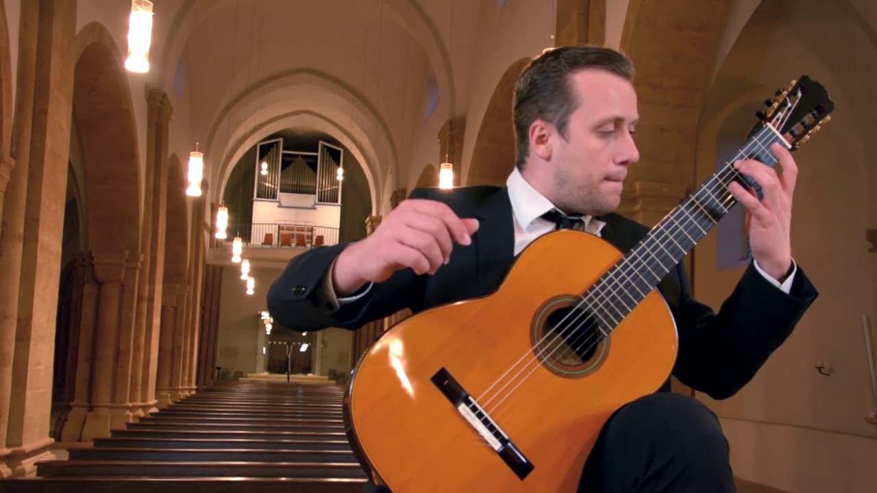 Etude No. 5 - Heitor Villa Lobos played by Sanel Redžić