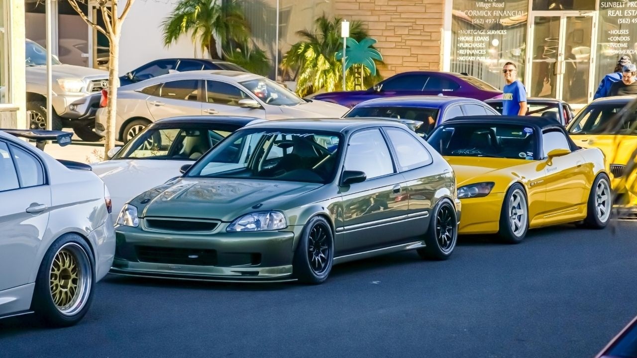 Super CLEAN Builds Cruising In (Wolfs Brew Meet)