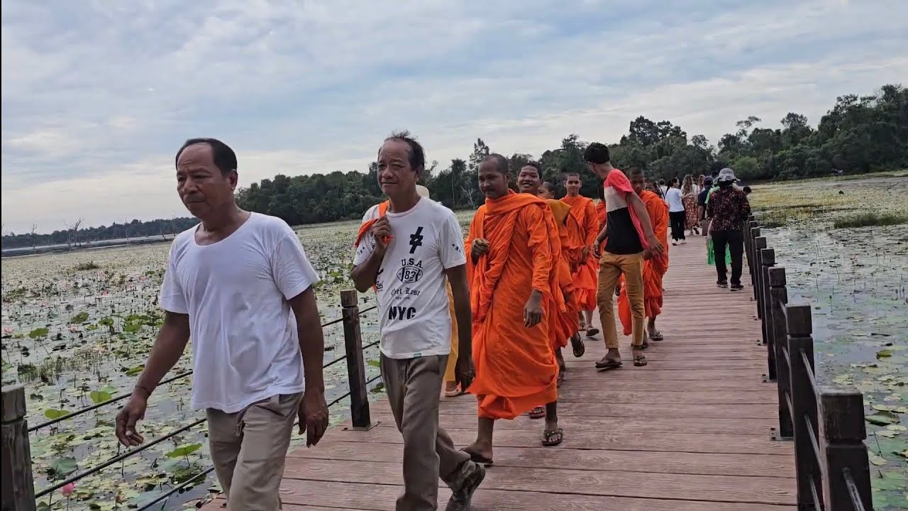 ប្រាសាទនាគព័ន្ធជាមជ្ឈមណ្ឌលសុខភាពនាសមយ័អង្គរ/Prasat Neak Pean an ancient medical center 🏯🙏🌺🌸