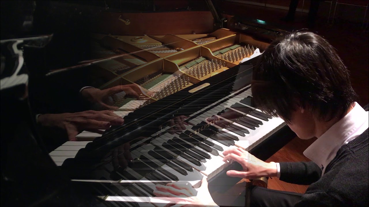 Yoshihiro Kondo plays Schumann 