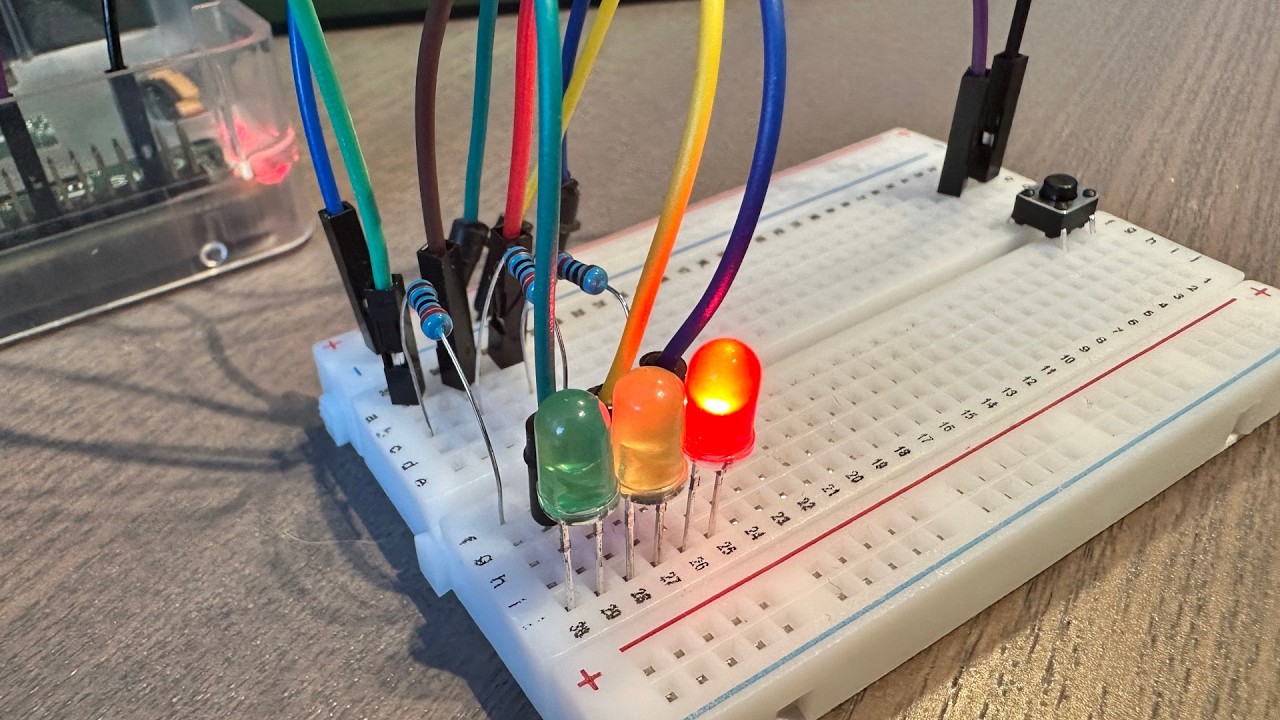 Ampel mit Raspberry Pi bauen 🚦 | GPIO, LEDs & Taster einfach erklärt für Kinder & Eltern