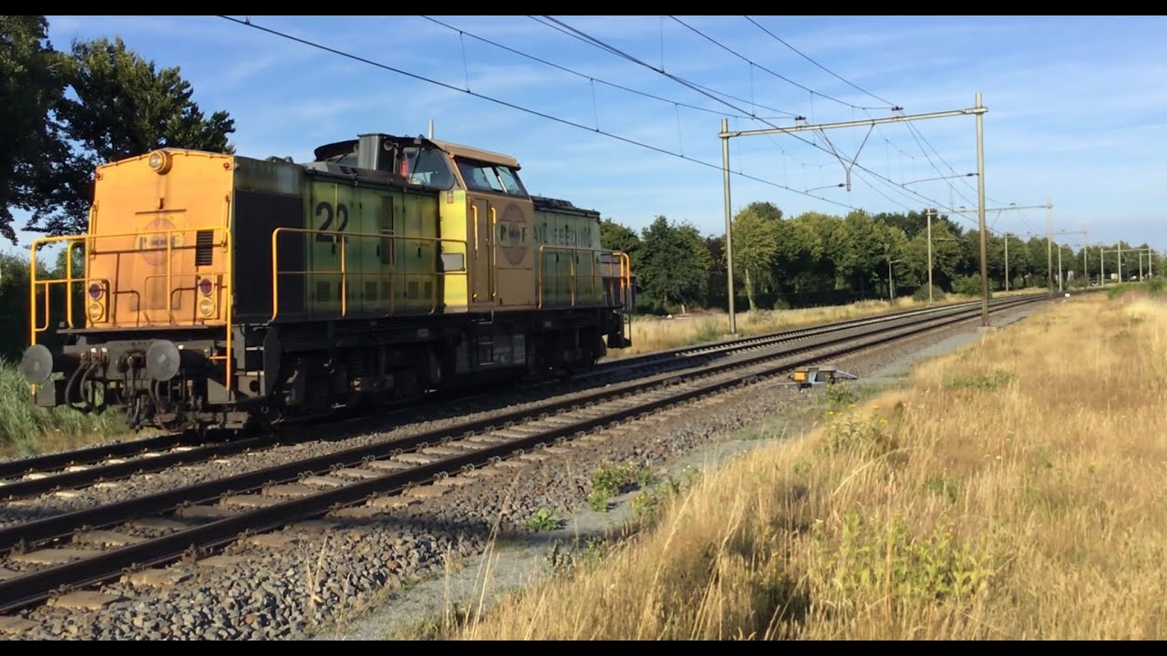 Trainspotting/ Railfanning at the famous Dutch Railroad curve ( bend) at Horst area The Netherlands!