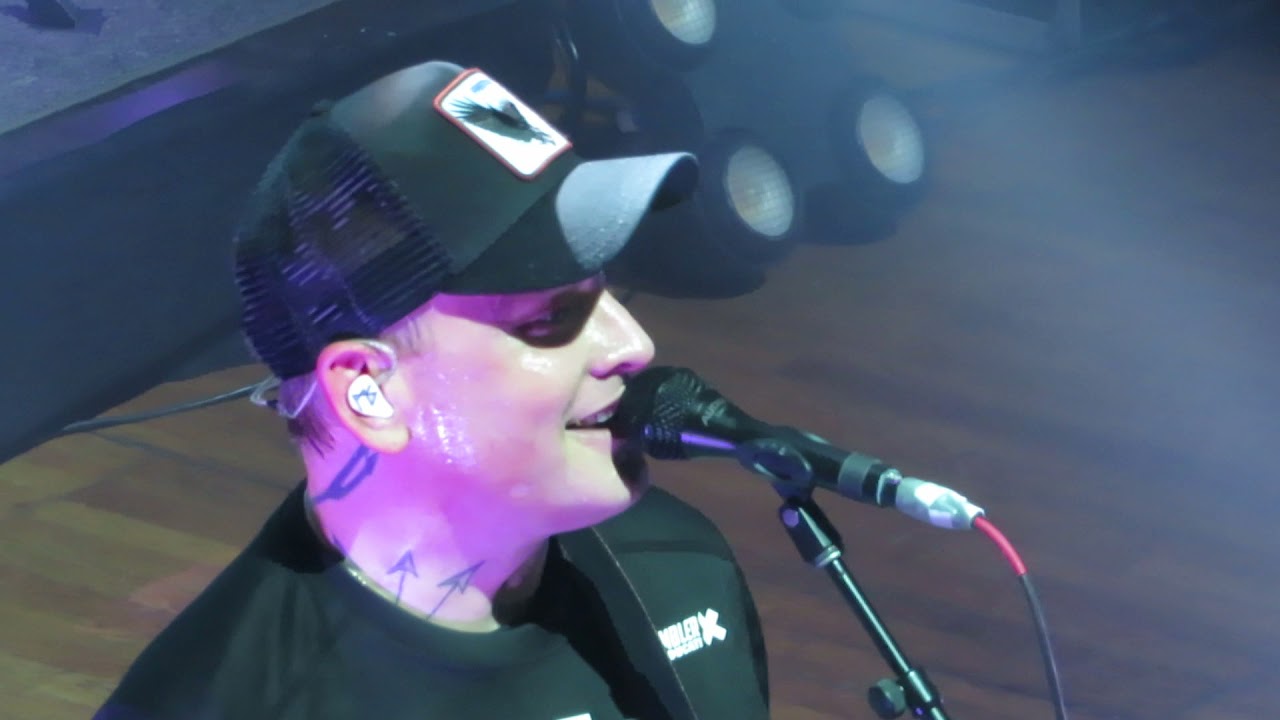 Alkaline Trio - Radio (Live in Worcester, MA 11-6-21)