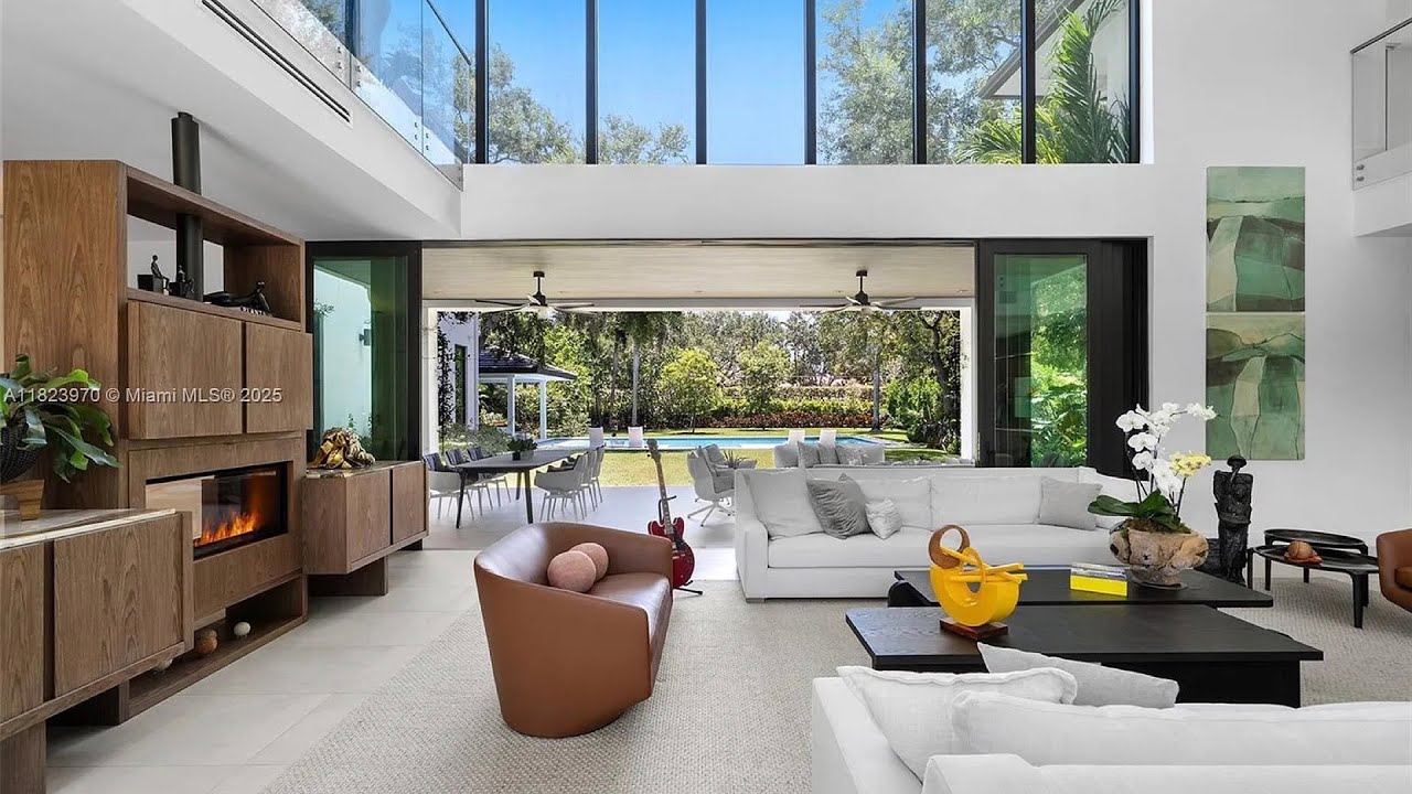 A Refined Contemporary Tropical Abode in Pinecrest FL 
