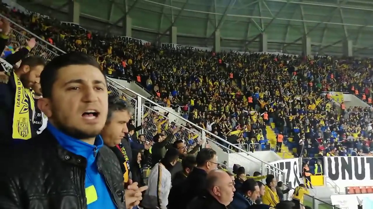 ANKARAGÜCÜ'MÜZ - BURSASPOR' UMUZ MAÇI TRİBÜN GÖRÜNTÜLERİ HD 09.03.2019