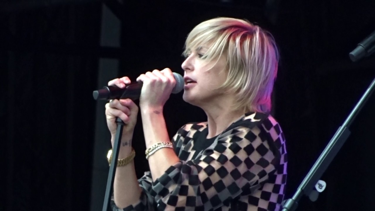 Phantogram - You Don't Get Me High Anymore - Lollapalooza 2017 - 08-04-2017