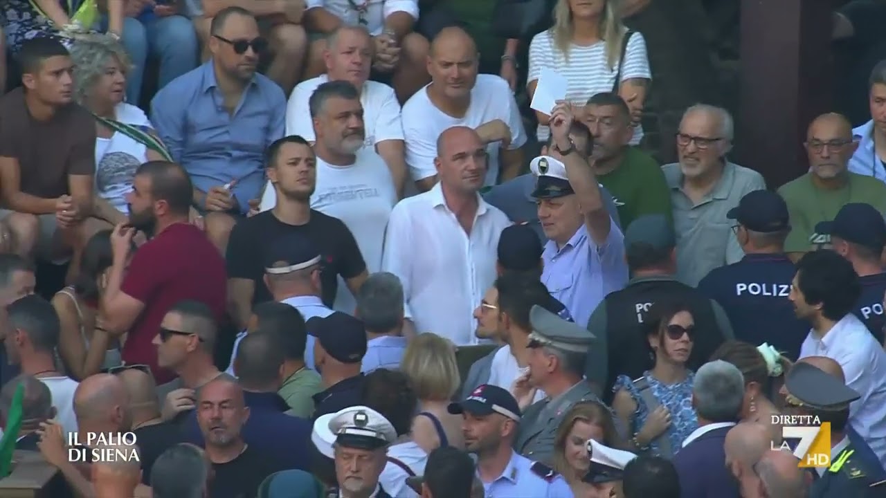 Inizia il Palio di Siena: l'ordine delle contrade alla corda