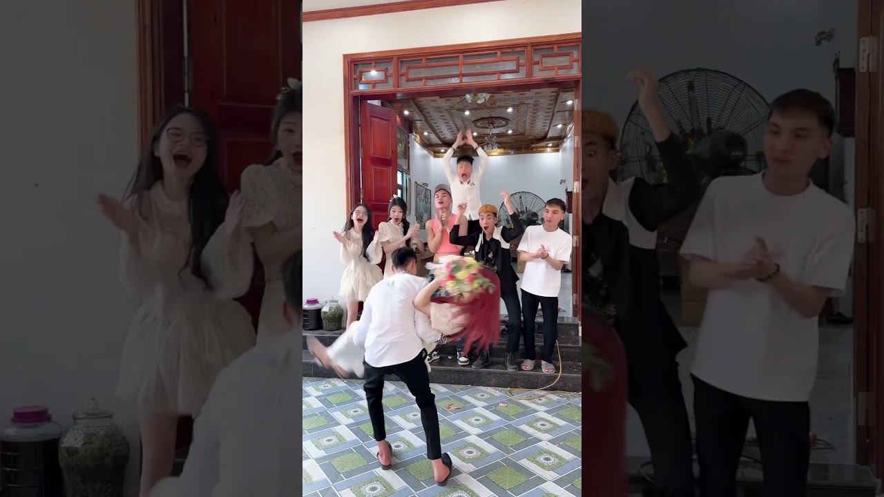 Đ&aacute;m cưới Ho&agrave;ng M&ocirc; Bi