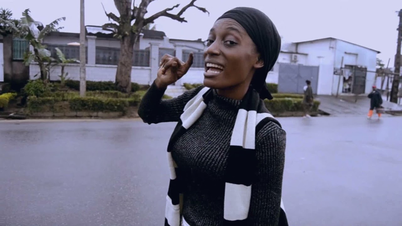 Princesse Gotin - La Petite Fille ( Official Video)
