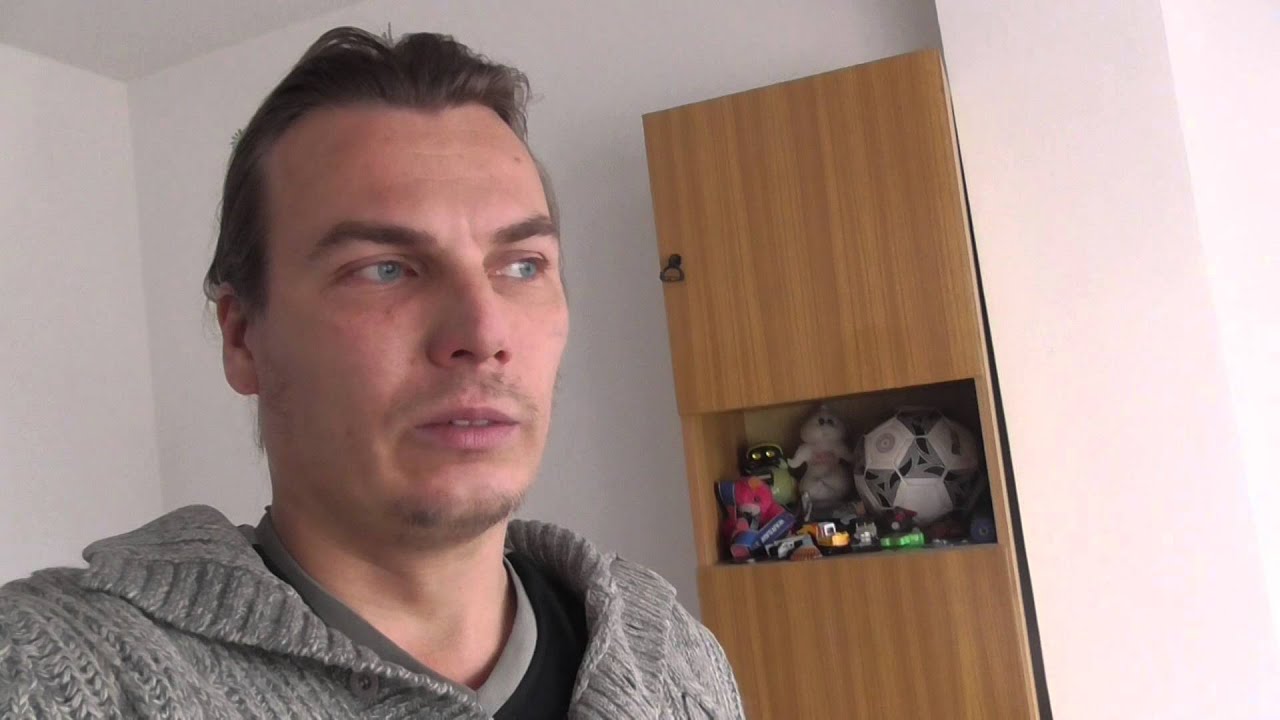 Faktoryzacja jest w P