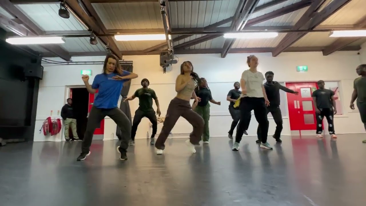 PATORANKING - AVAILABLE | AFRO DANCE WORKSHOP CHOREOGRAPHY BY @__itsjohnny