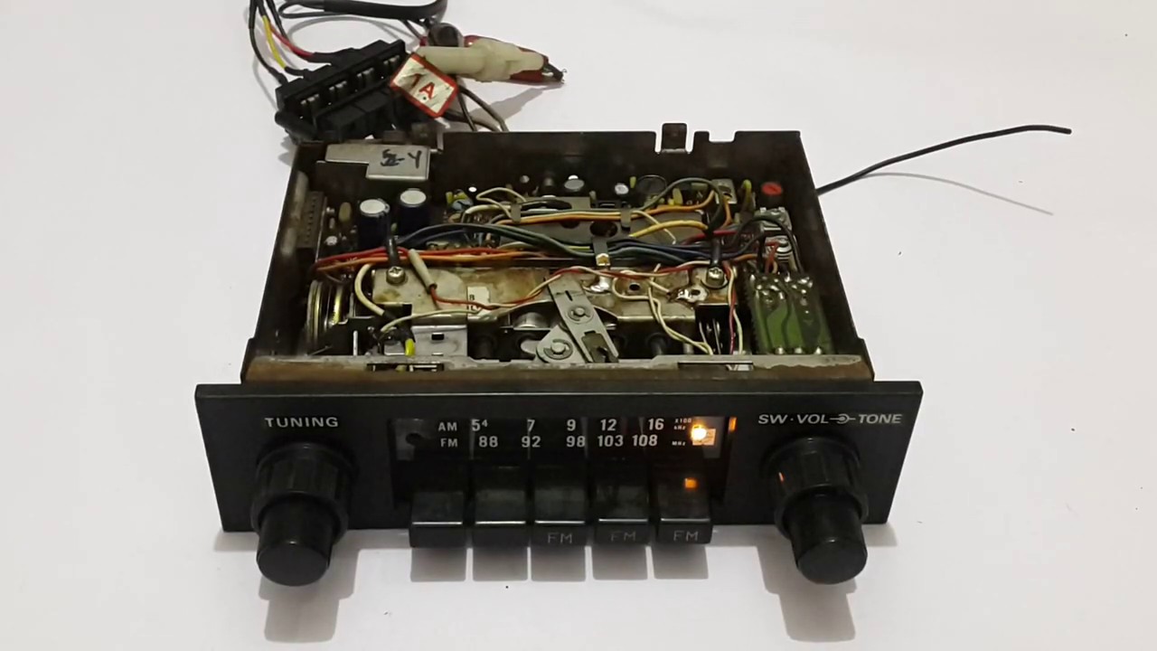 Tuner FM Tape Mobil National