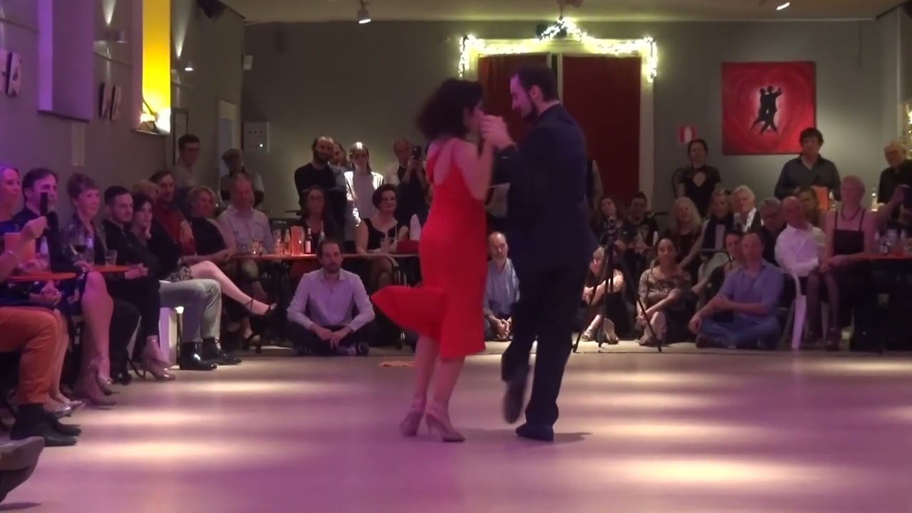 Lorena & Gianpiero: tangowals @ 