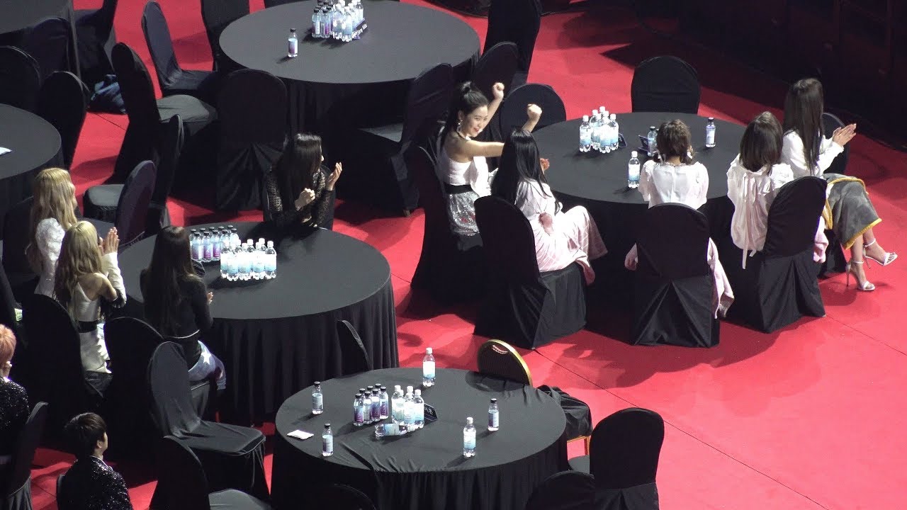 190123 블랙핑크 BALCKPINK 레드벨벳 Red Velvet 2-6월 올해의 가수상 Reaction 리액션 4K 직캠 @ 가온차트 어워즈 by Spinel