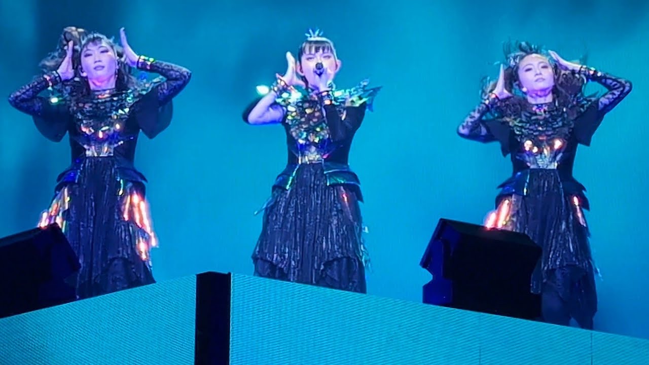BABYMETAL - from me to u (feat. Poppy) live @ Forest National, Brussels Belgium 2025.05.10