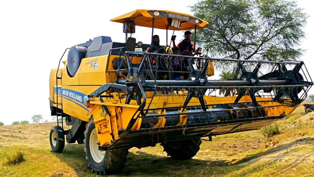 New Holland TCS.30 Harver cutting wheat crop | jhon Deere 5050 Tractor | Eicher 551 Tractor
