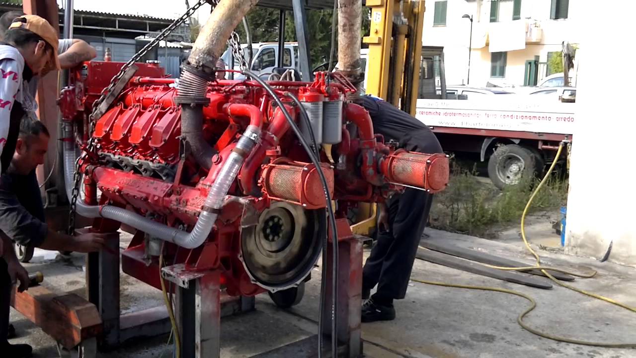aifo-8281 440 hp  8 cilindri a V