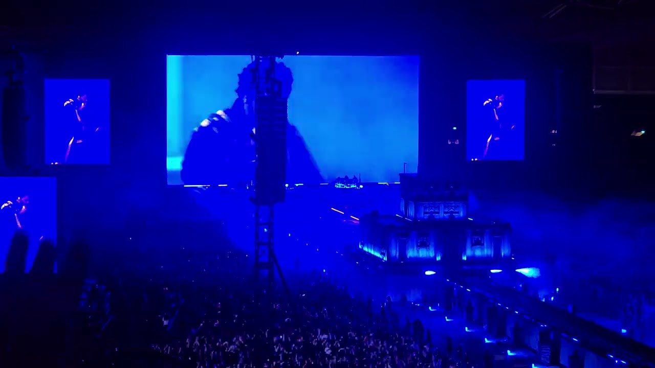 Dancing In The Flames—The Weeknd Sydney