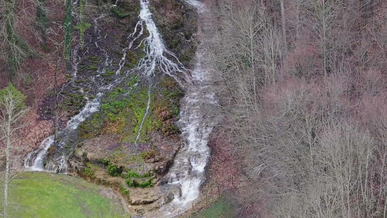 Source de l'Aube et la Cascade d'Etufs
