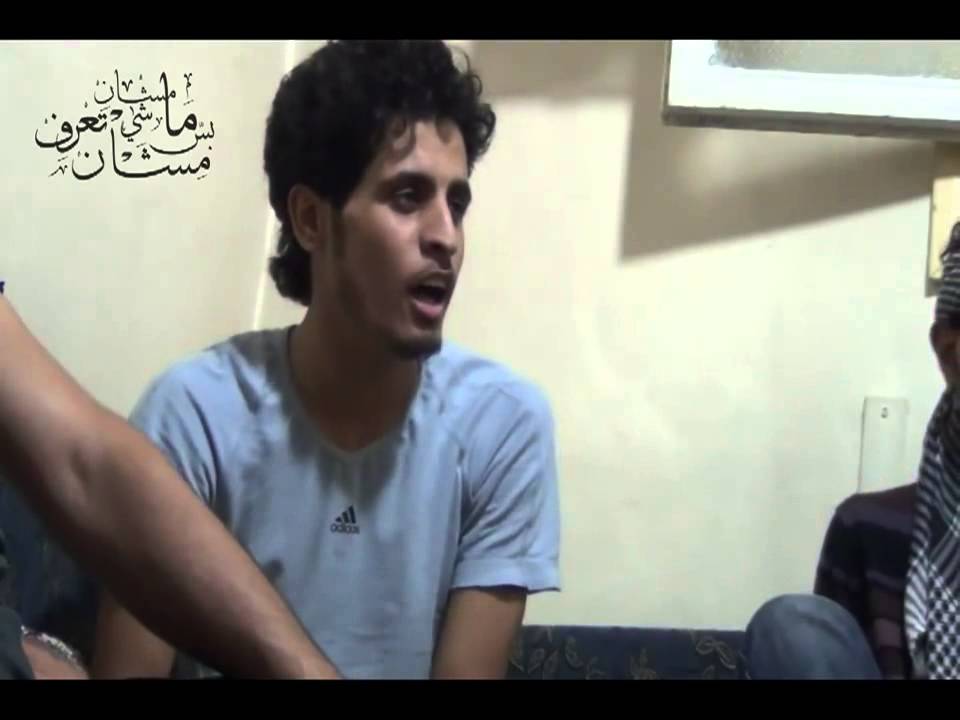 عبد الباسط الساروت ينشد 