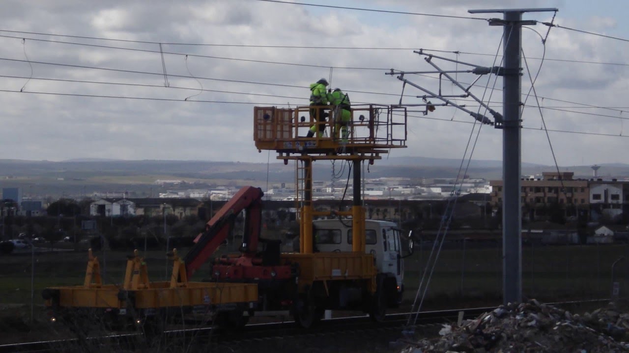 Resumen de la electrificación de la línea Medina – Salamanca en fotos.