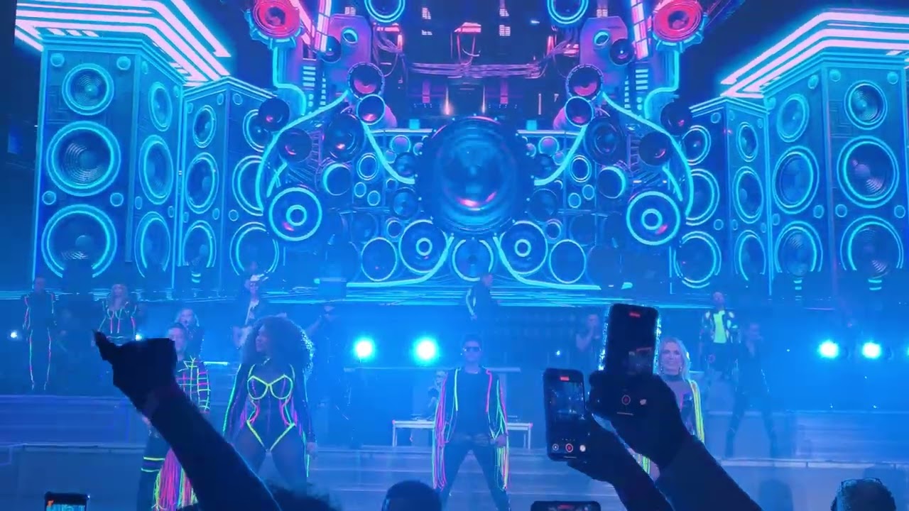 Tus Besos - 90s Pop Tour