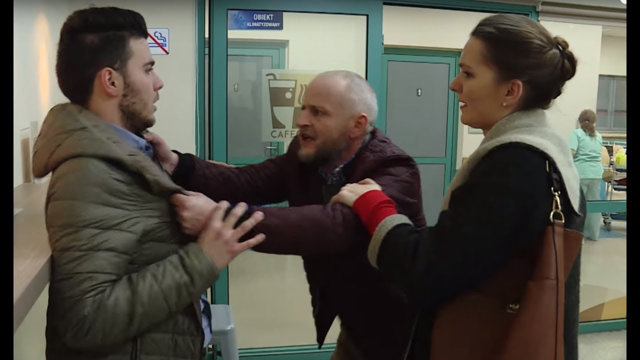 Przyrodni brat krzywdził swoją siostrę. Rodzice nie mogli w to uwierzyć [Szpital odc. 776]