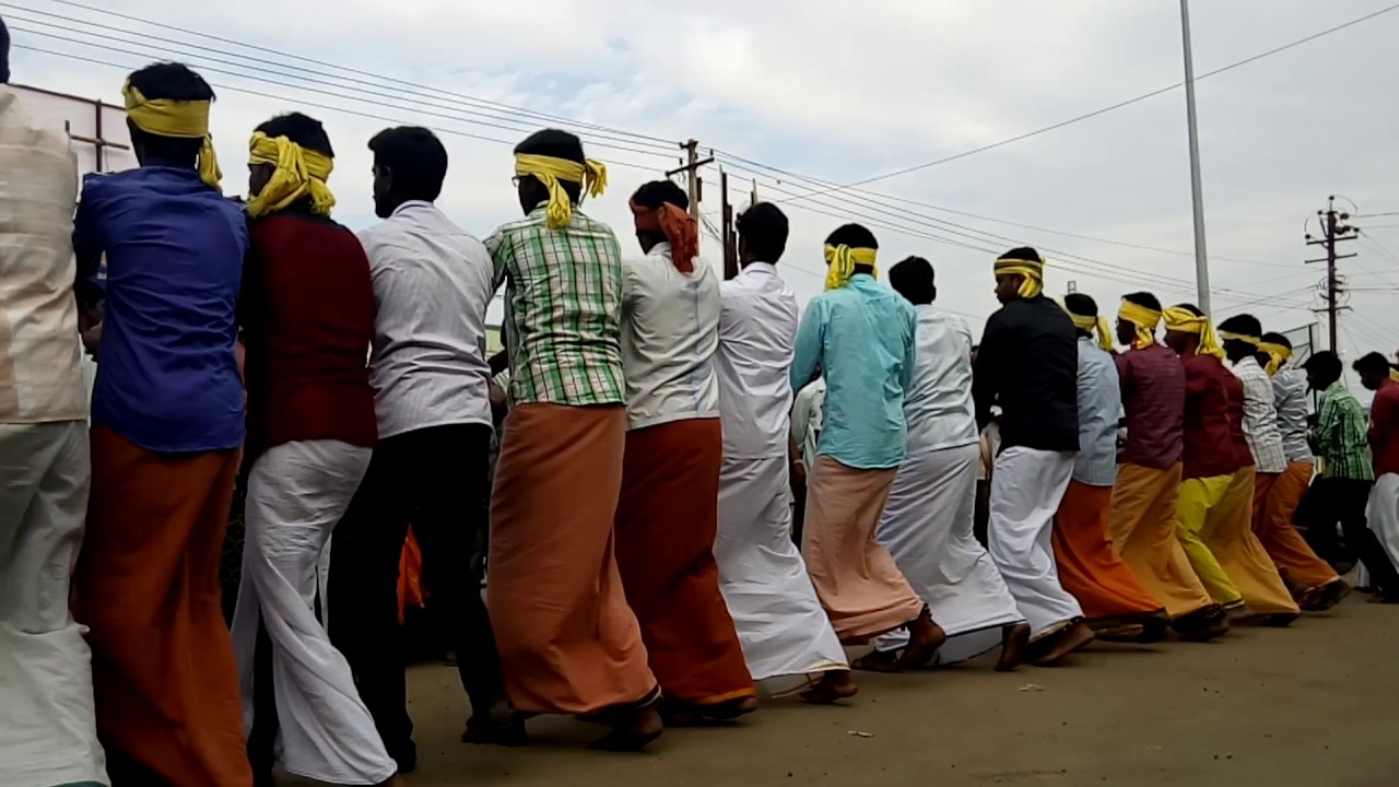 2016 Jallikattu protest dance event at Udumalpet Bus Stand