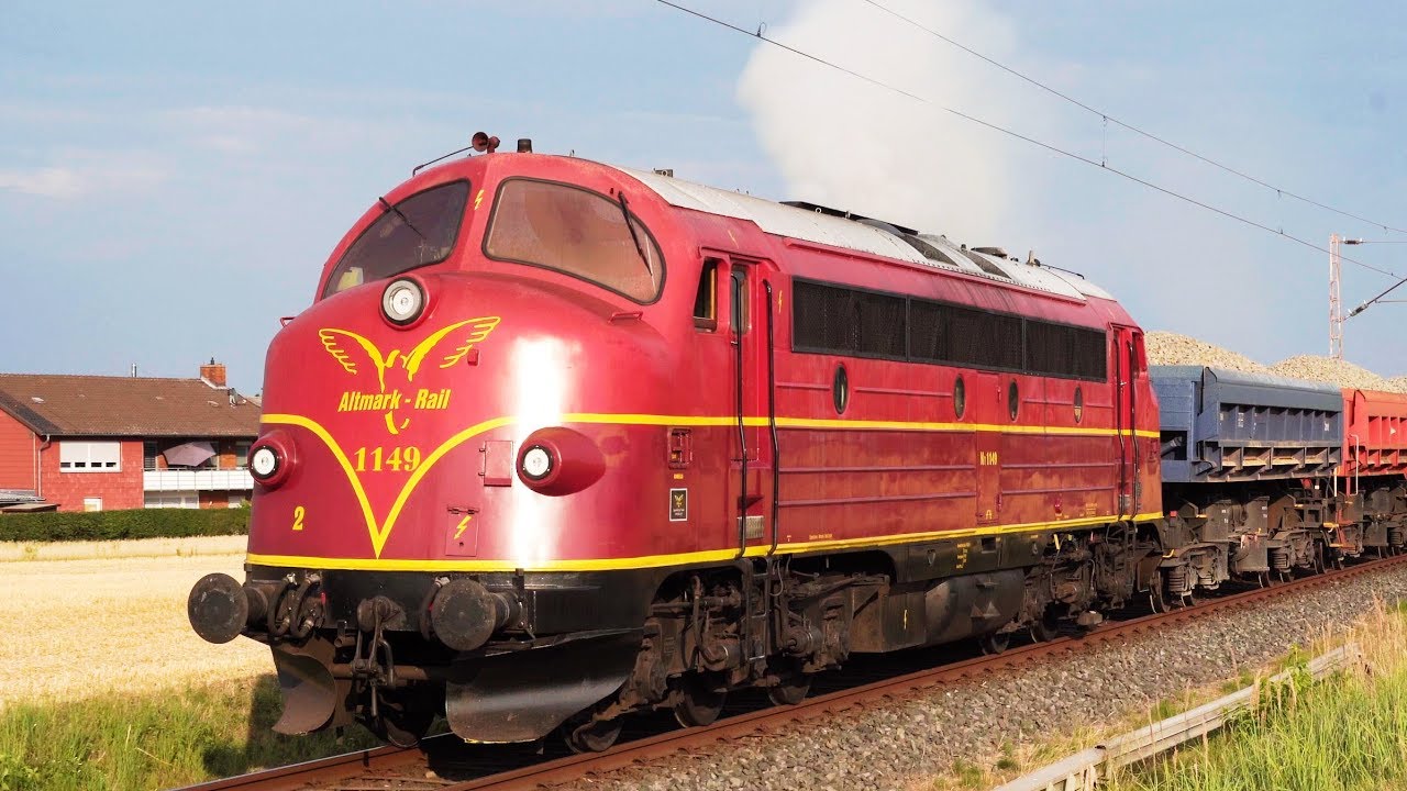 EMD F-unit 567 diesel engine sound in Germany (NOHAB AA16)