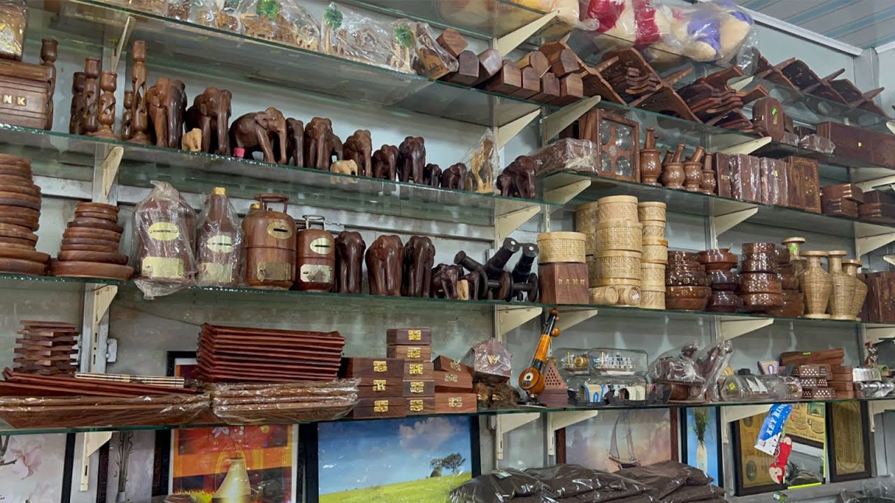 Wayanad Tour Plan Part - 5 | Shopping Places in Wayanad | Thing you must buy from Kerala | Shopping