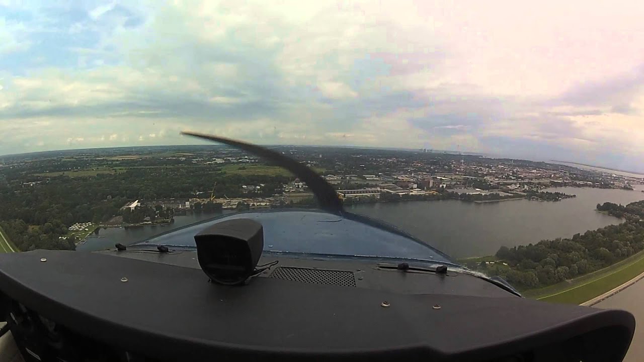 Landeanflug approach Wilhelmshaven EDWI Mariensiel Jade Weser