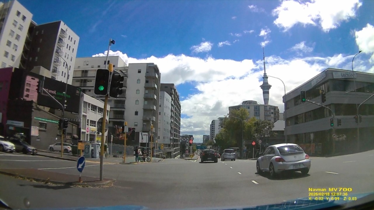 Auckland City - Nelson Street to/from Newmarket Westfield Mall