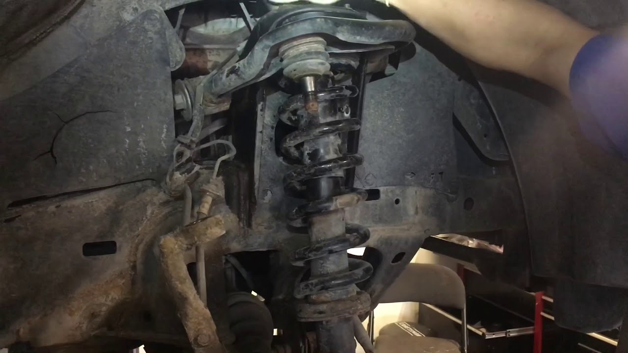 How to install Lift Kit (FJ Cruiser)