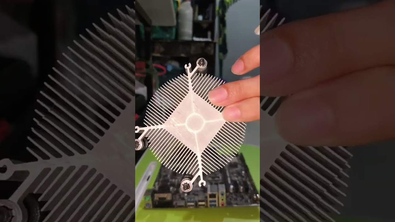 DIY Motherboard cleaning and CPU fan re-pasting