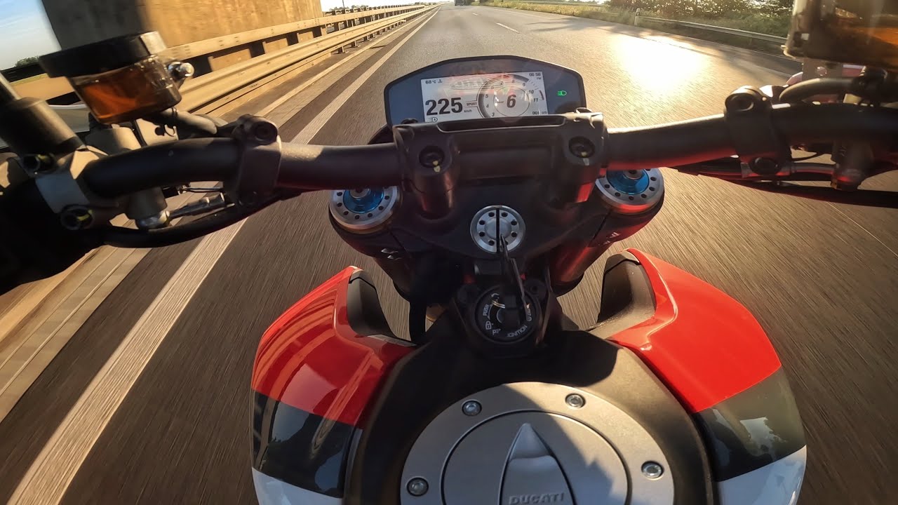 Ducati Hypermotard 950 SP - Test ride ( kind of)