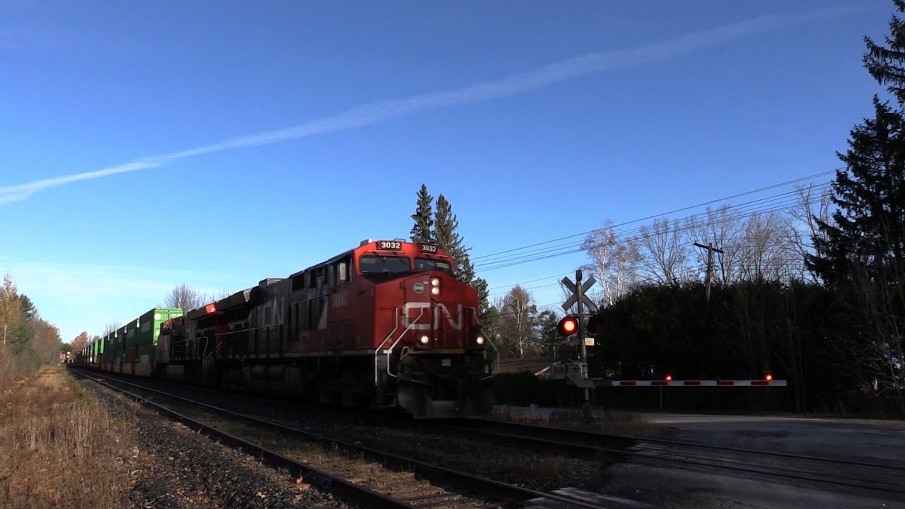 CN 3032 at Port Stanton (06NOV2016)